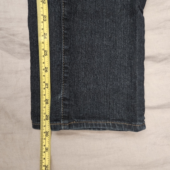 Paige Skyline Skinny Low rise Jeans - Picture 10 of 10